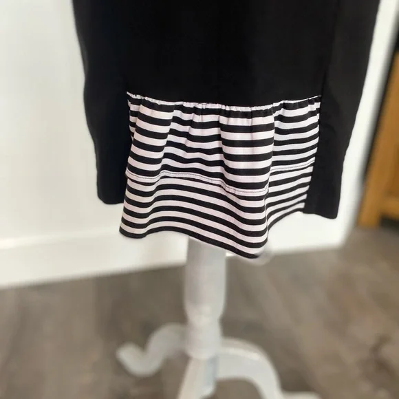 Black & white wiggle dress - Picture 3 of 6